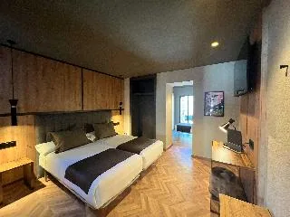 Hotel Yomo Petit Paris — foto 5